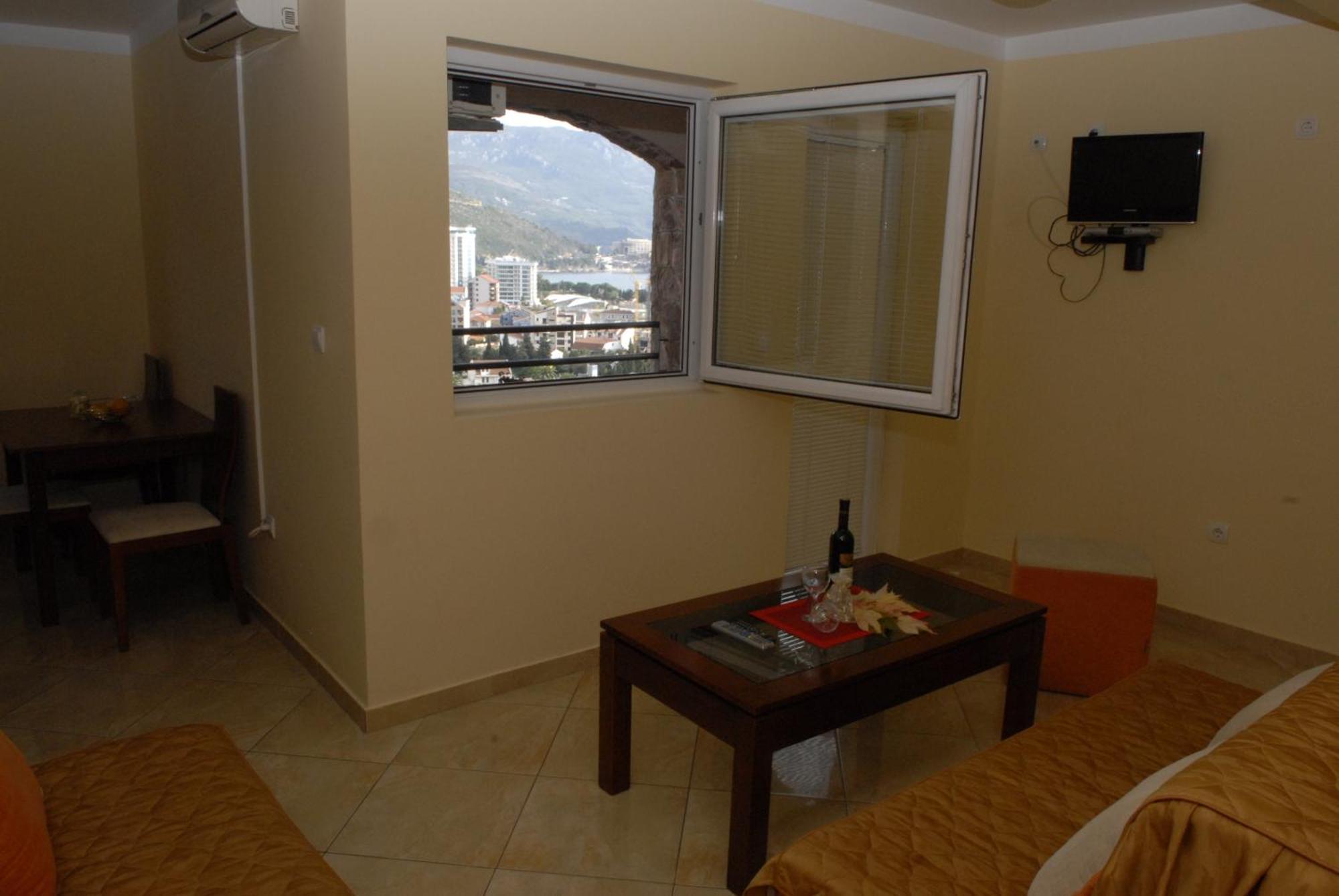 Daire Contessa Budva