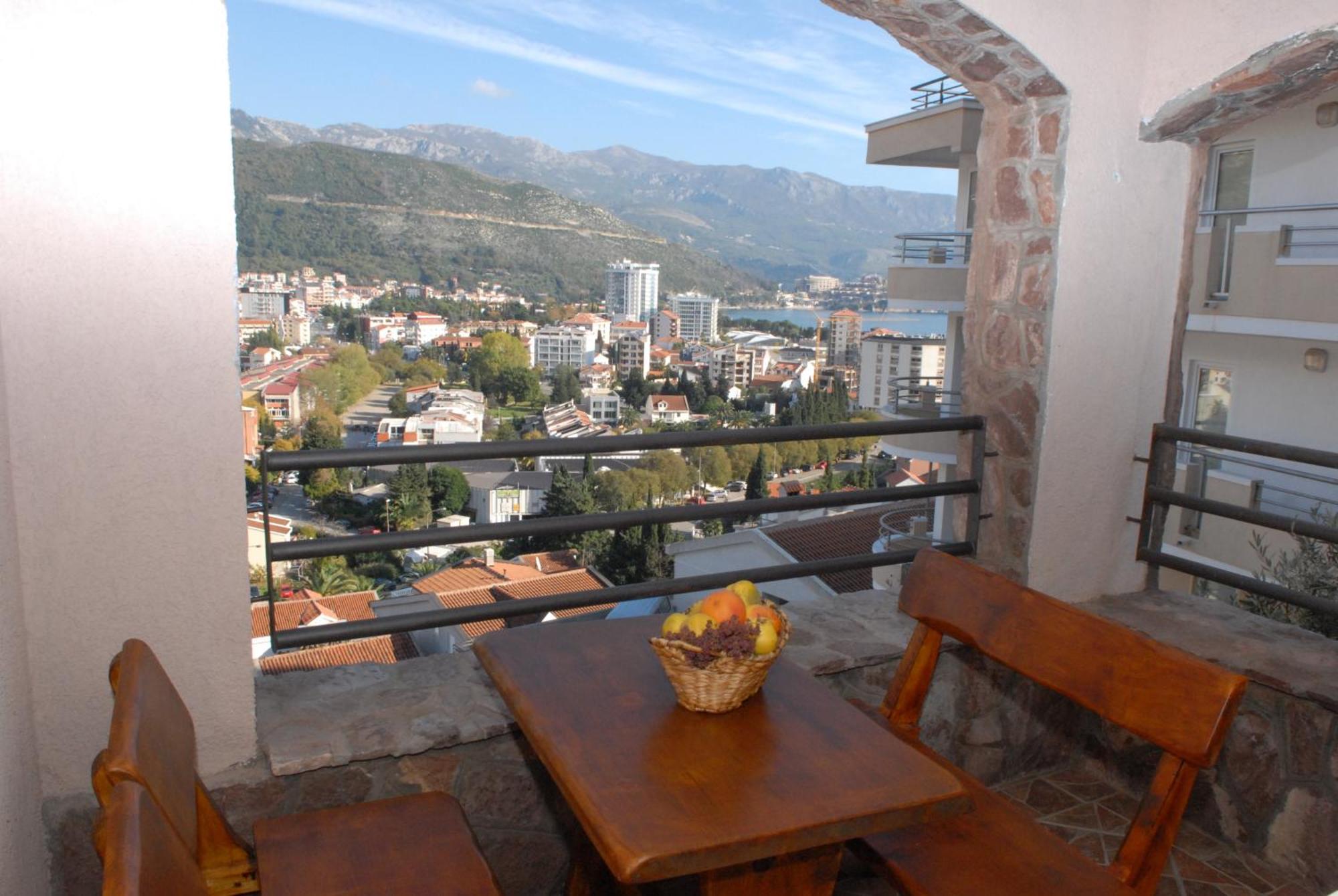 Contessa * Budva