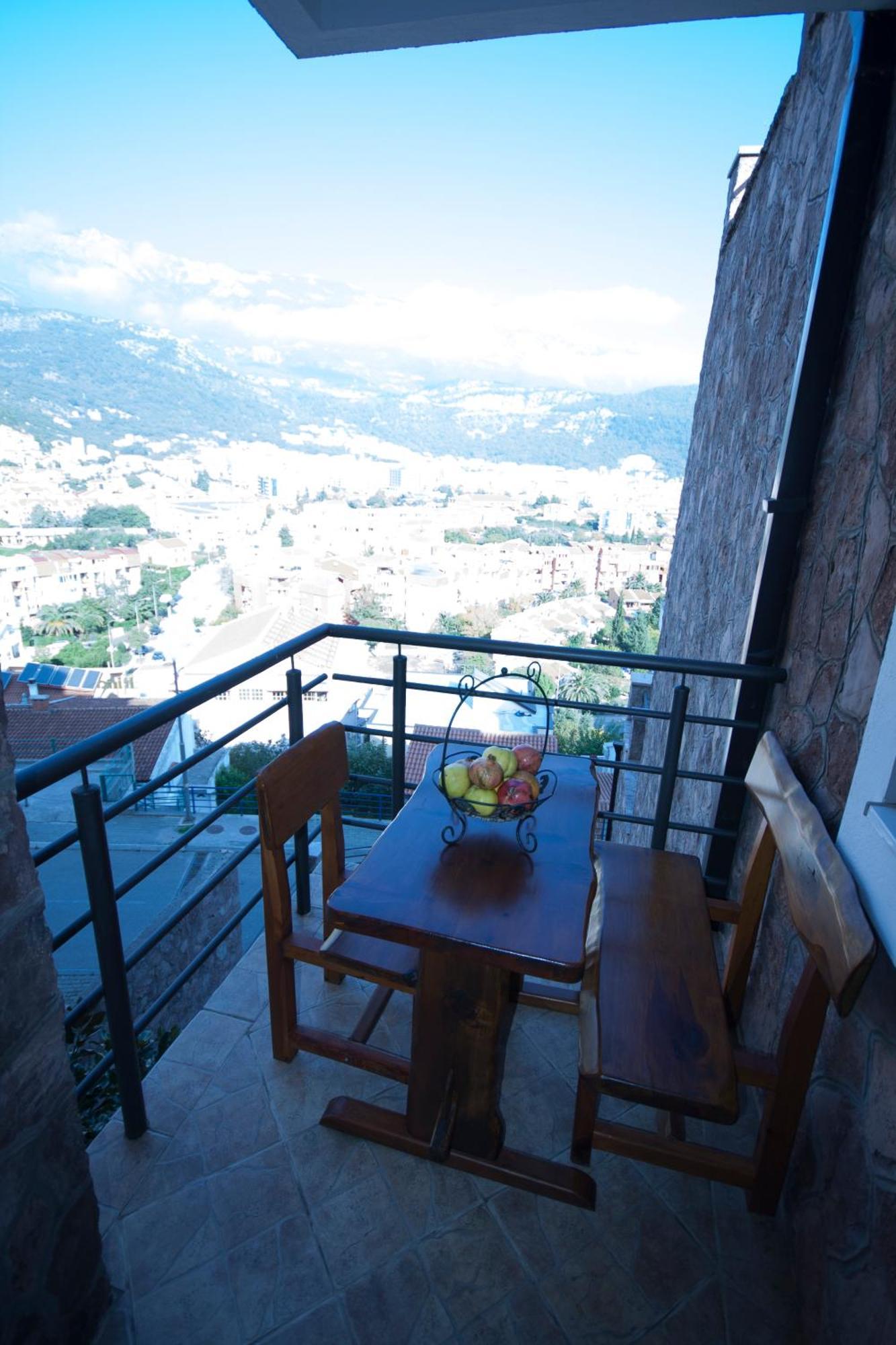 Contessa Apartment Budva