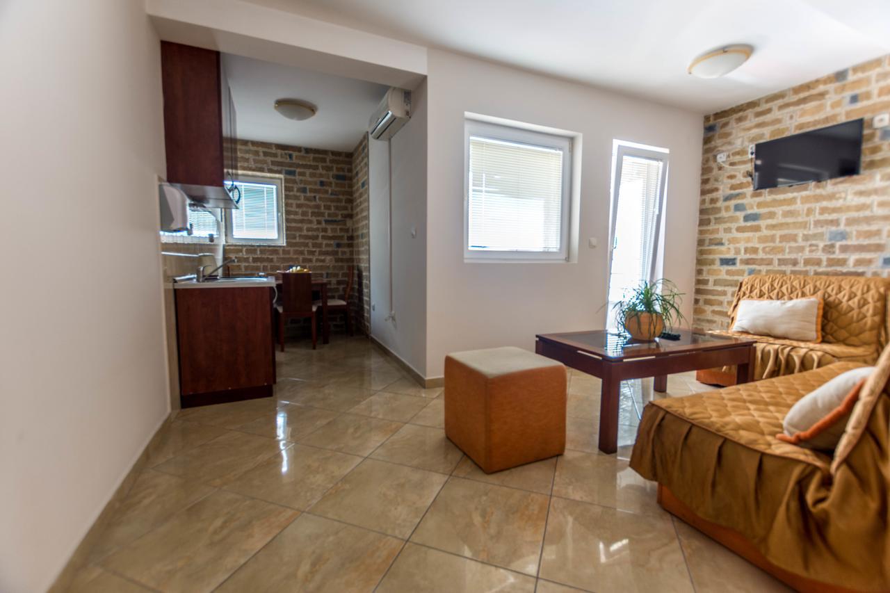 Contessa Apartment