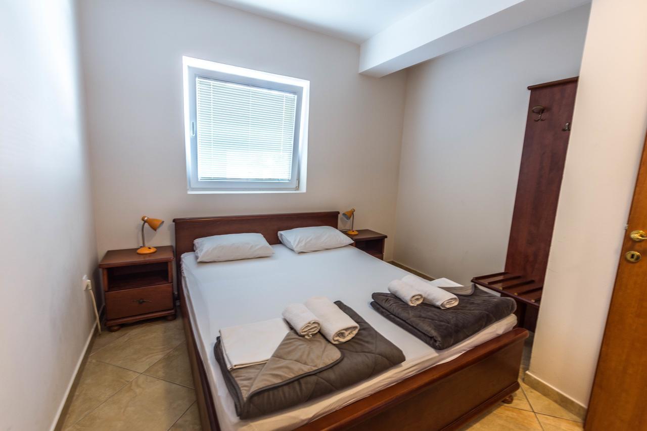 Contessa Apartment *